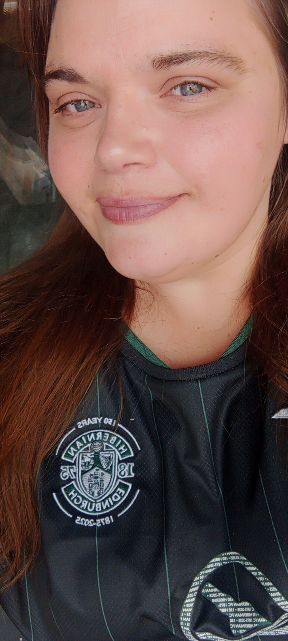 I'm just a girl in a football kit lol
