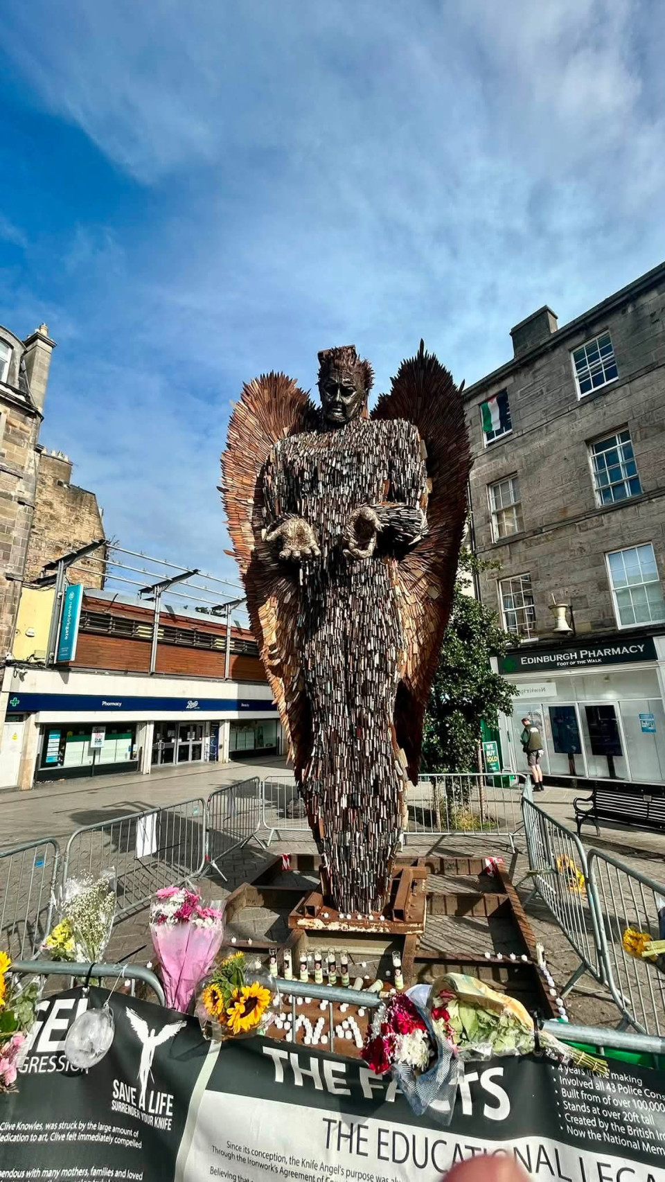 the knife angel  statue in Edinburgh