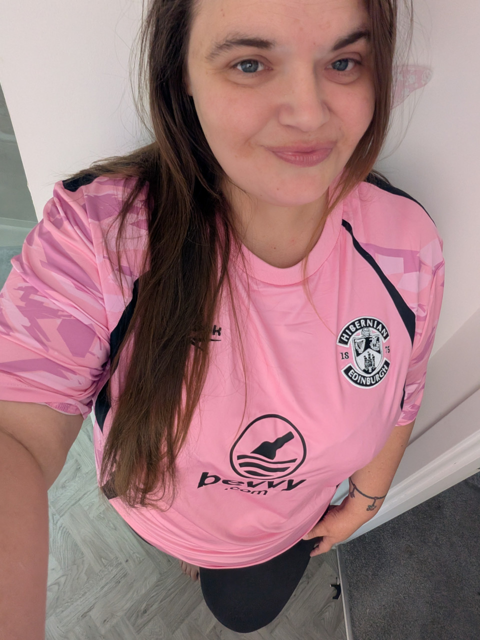 Omg i'm wearing pink lol
