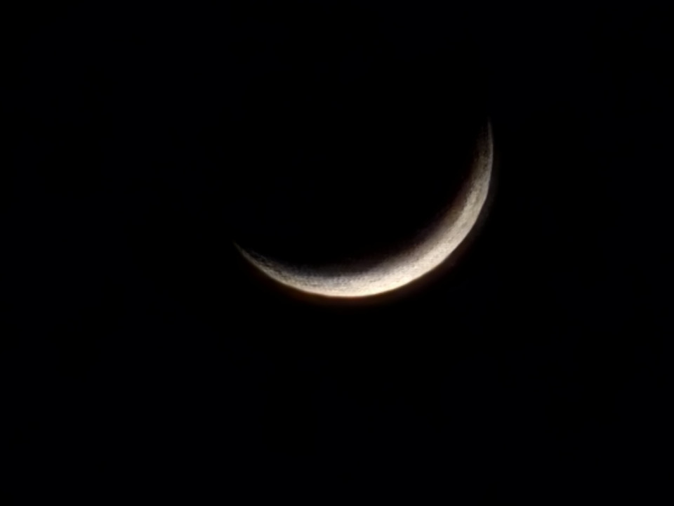 The moon 🌙  by me last night. Photos taken using a Samsung S24 Mobile Phone